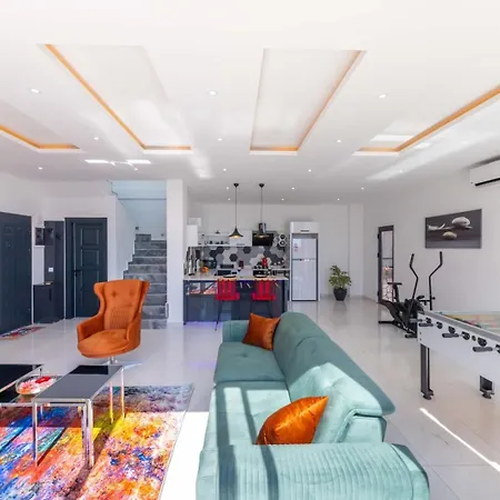 Sisters Hotel 4*